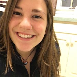 Meet your Posher, Cindy